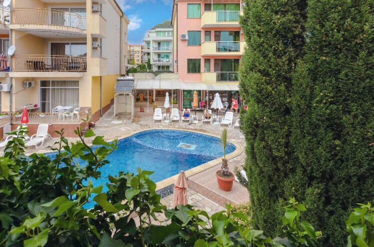 Duplex Apartments Sveti Vlas Exterior photo